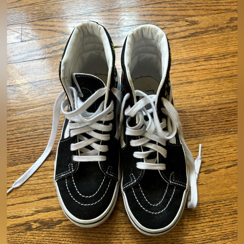 👟Vans high top sneakers Men’s size 5/ woman’s 6 1/2. Gently Worn